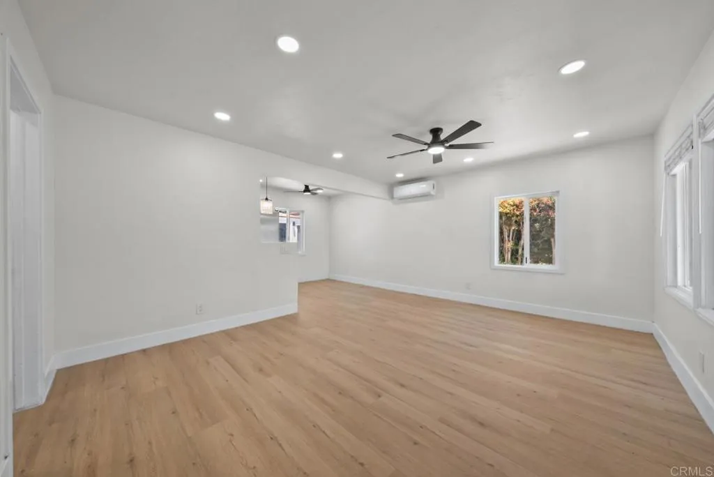 https://cdn.realtyfeed.com/cdn/127/306722833/c44a60e72aa347cc1dd7d06a3ef91f83.webp