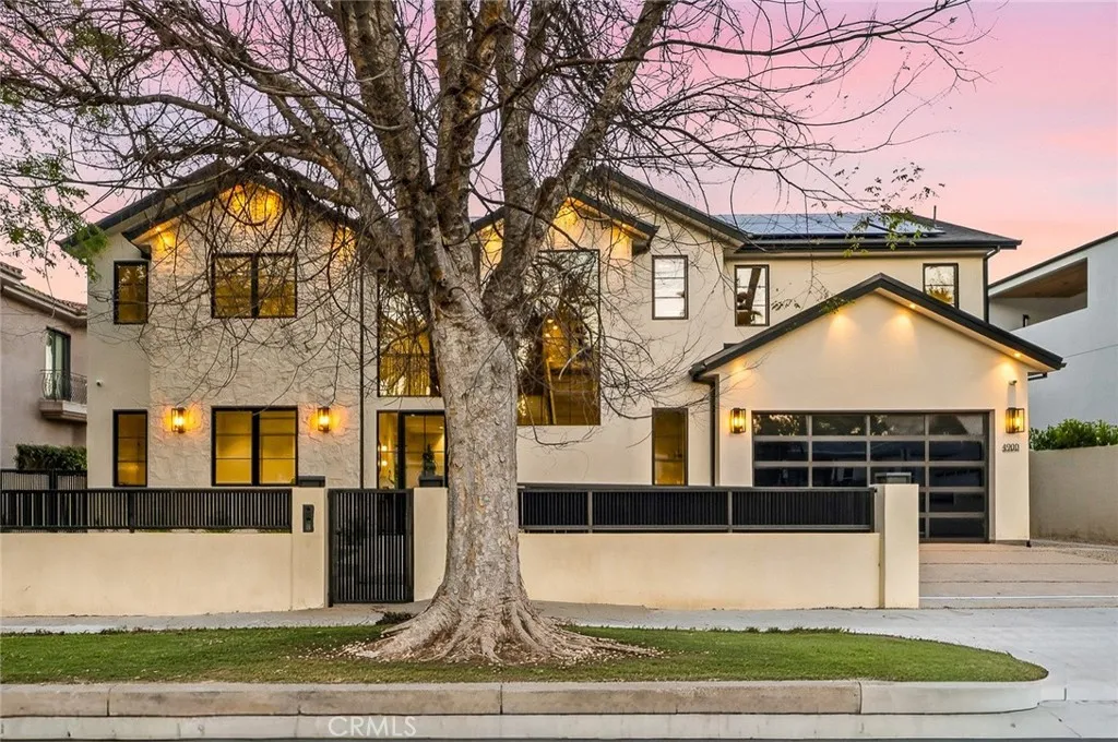 Encino, CA 91436