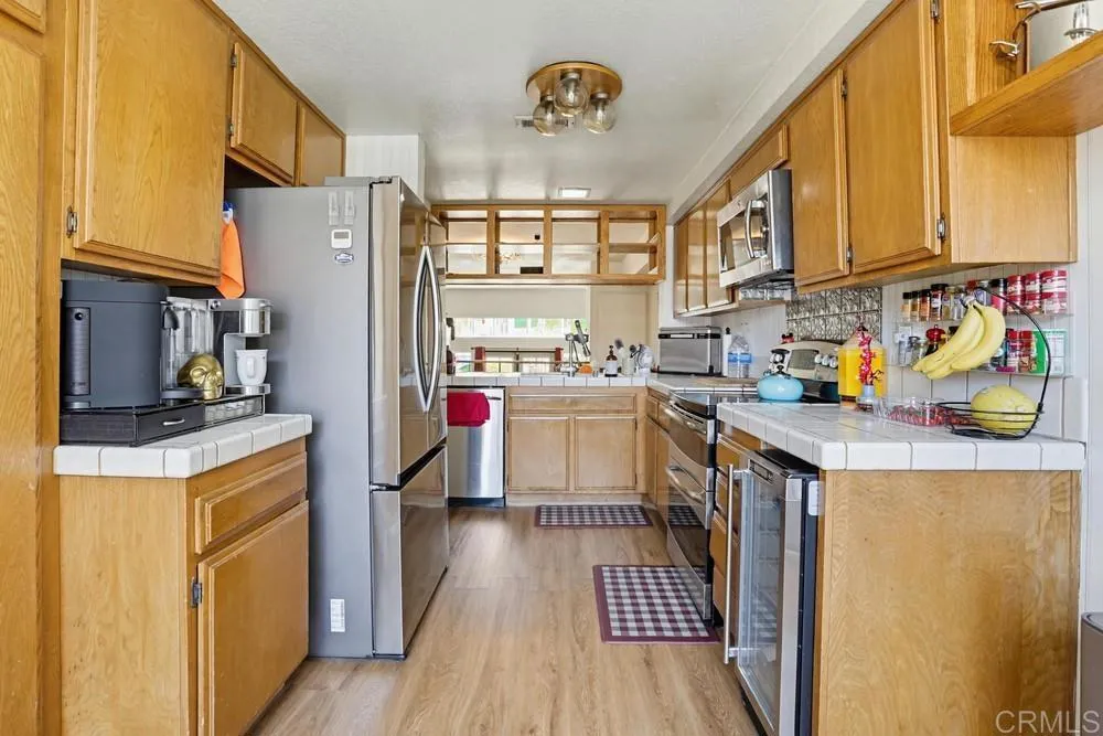 https://cdn.realtyfeed.com/cdn/127/306722867/cc59c31d7ef2351ccf6cbd07877bfe37.webp