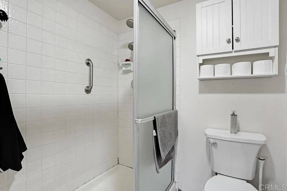 https://cdn.realtyfeed.com/cdn/127/306722867/e5c2782acd4f1eea6eb8c46dbe9390f9.webp