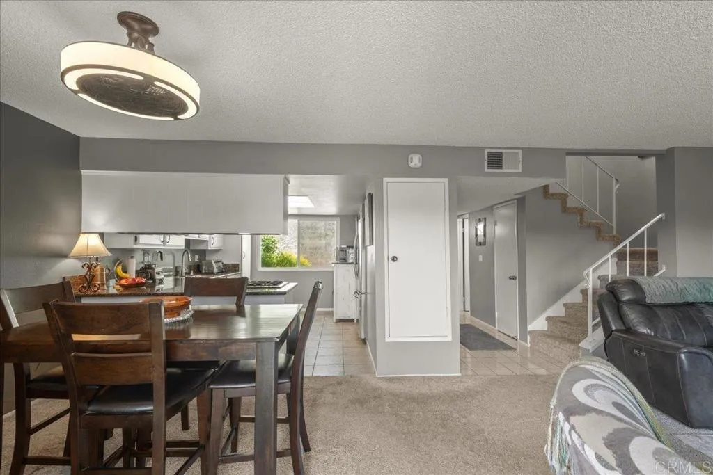 https://cdn.realtyfeed.com/cdn/127/306722878/5a23e0ae4825a35f58b2ea7c56f53f0e.webp