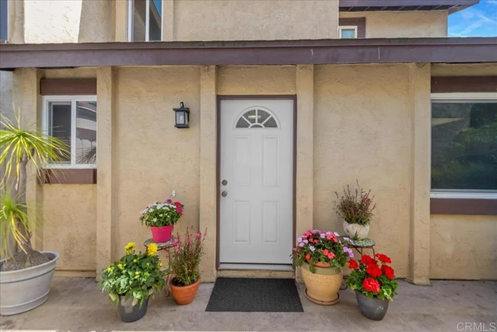 https://cdn.realtyfeed.com/cdn/127/306722878/8c7719d2f3b4de298823654d4ef5b923.webp