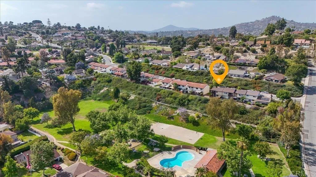 https://cdn.realtyfeed.com/cdn/127/306722878/d6135b7d2ad5368623b100241882187a.webp