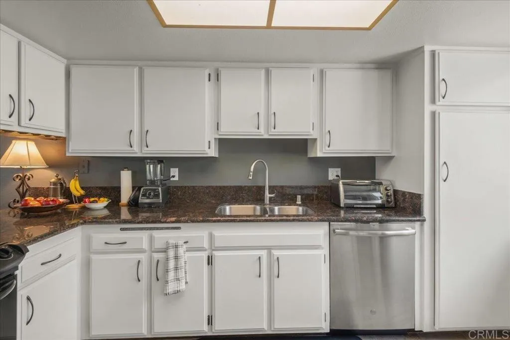 https://cdn.realtyfeed.com/cdn/127/306722878/f60999e2db1afe543ca604d3d149c9f6.webp