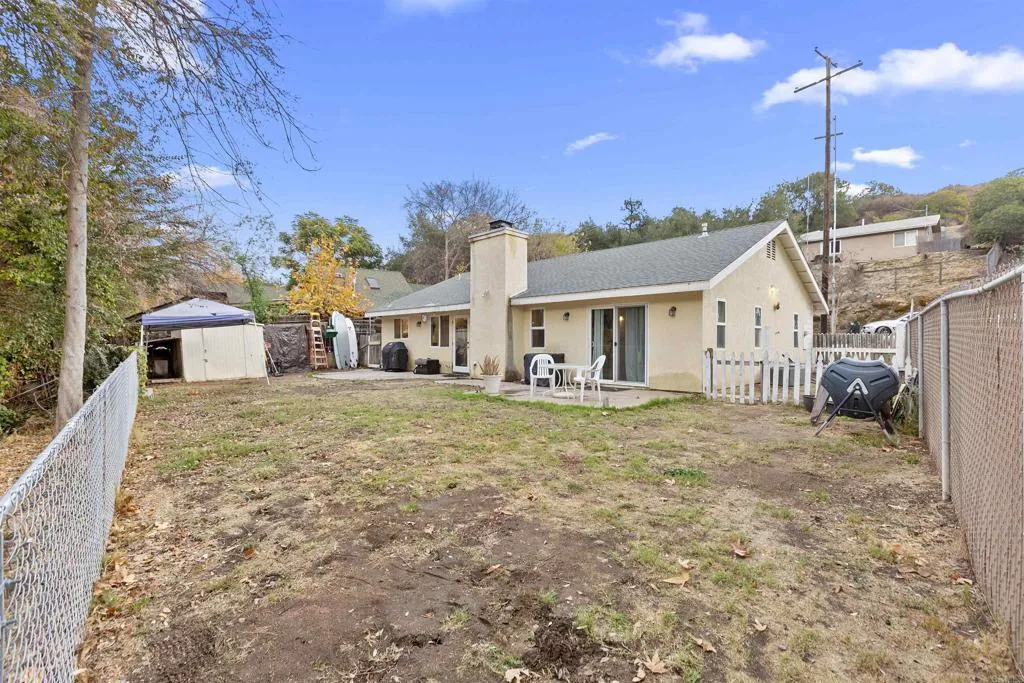 https://cdn.realtyfeed.com/cdn/127/306722890/134fbda6c90b8a48ecdc6b34d339d0de.webp