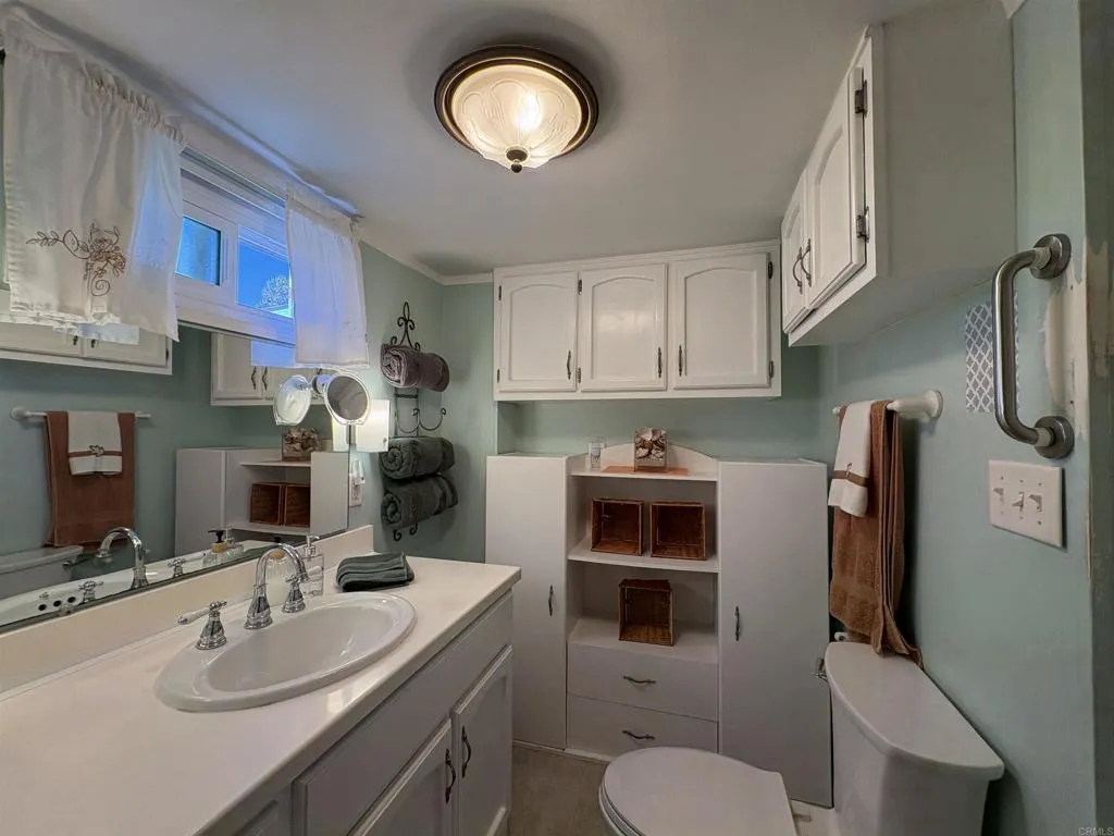 https://cdn.realtyfeed.com/cdn/127/306722915/4198ee69ab0d26a77ca4d8d24a81a793.webp