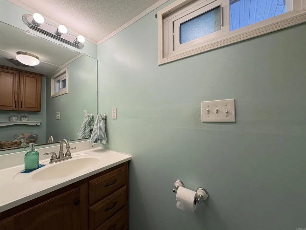 https://cdn.realtyfeed.com/cdn/127/306722915/4bbfc523a97f6ffe72681cb2dc9de878.webp