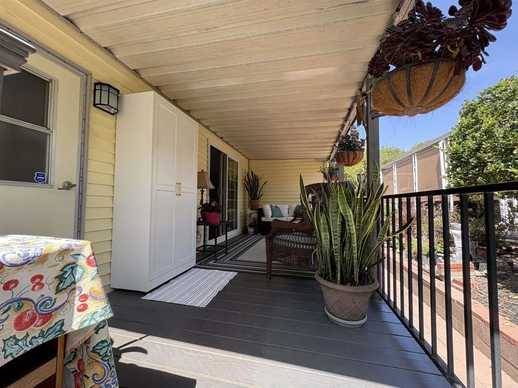https://cdn.realtyfeed.com/cdn/127/306722915/8fe496a4dcfa41ba1fec1888a5738917.webp