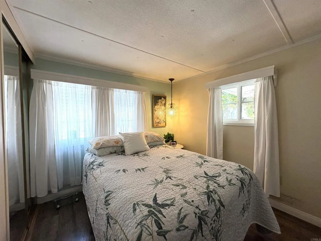https://cdn.realtyfeed.com/cdn/127/306722915/b6076ce0d641cac7ef3077755a5b08d2.webp