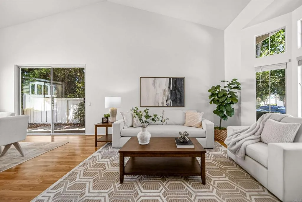 https://cdn.realtyfeed.com/cdn/127/306722918/a1285a8ba2a74e2122cead79b444c096.webp