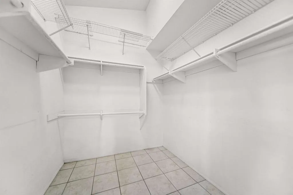 https://cdn.realtyfeed.com/cdn/127/306722918/e30221ab1fe3a3aa9a94389d9e0df022.webp