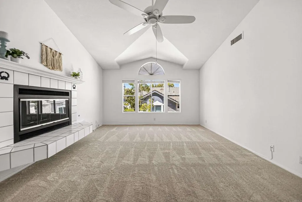 https://cdn.realtyfeed.com/cdn/127/306722918/f74564fea896370f2c7cabb11c7f88d8.webp