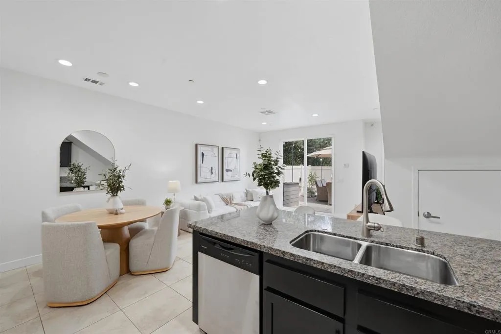 Photo #7: PTP2603862 Listing: Photo #7