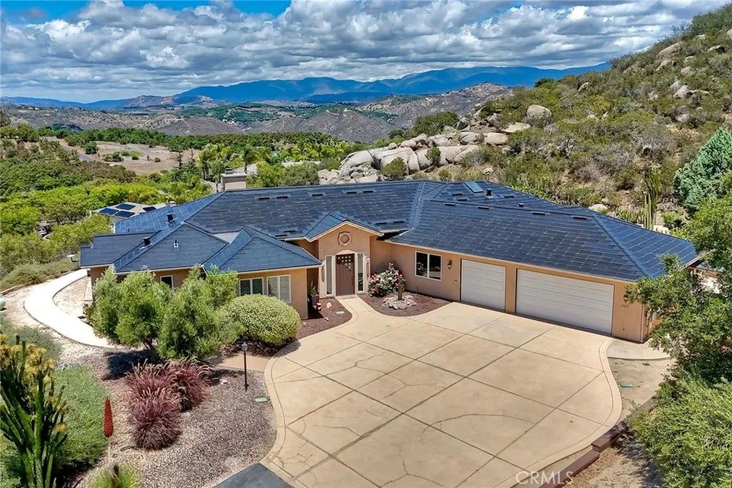 https://cdn.realtyfeed.com/cdn/127/306722946/9c6f34a027837be0d14ca03c93242342.webp