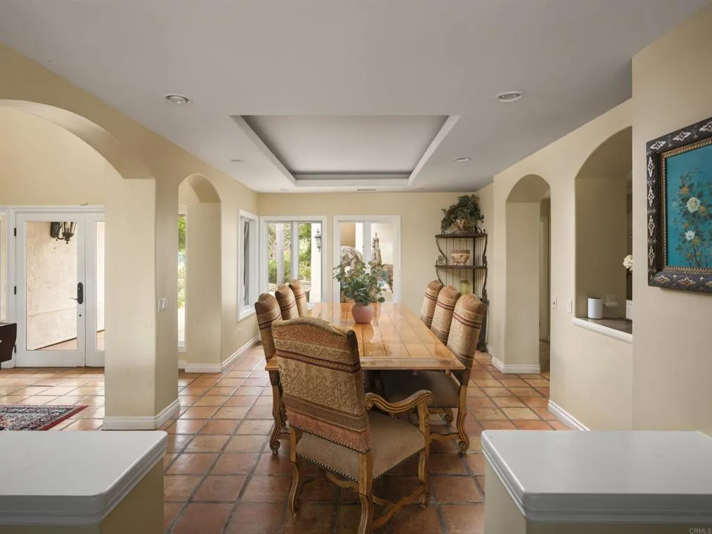 https://cdn.realtyfeed.com/cdn/127/306722966/30568c471f32aee4f26cfa2ceca21206.webp