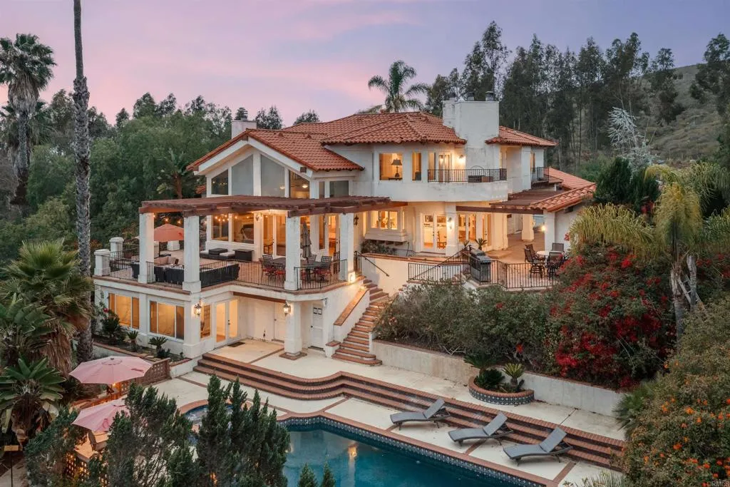 https://cdn.realtyfeed.com/cdn/127/306722966/7f6b8e4157a91fcf486da2d5b64ea005.webp