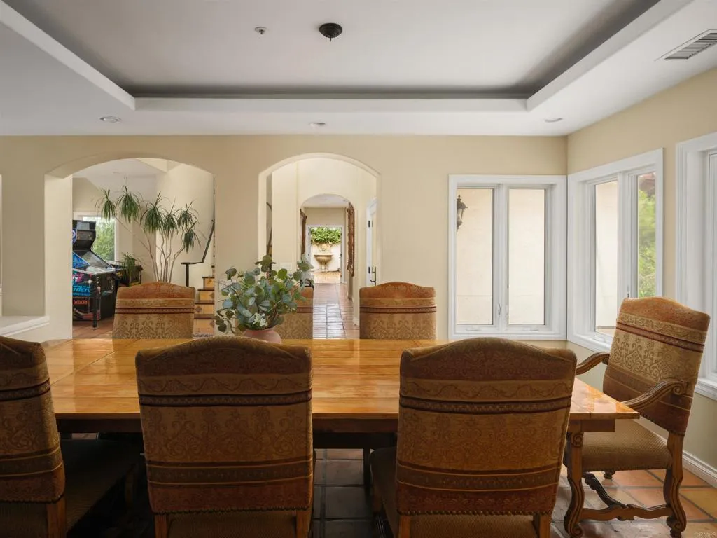 https://cdn.realtyfeed.com/cdn/127/306722966/ceb84bcf07f419f9af839e8dedc1488e.webp