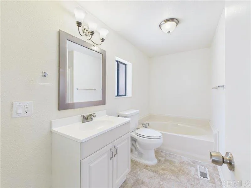 https://cdn.realtyfeed.com/cdn/127/306723006/13f6311f31867b08fec7cbbc5f72bb78.webp