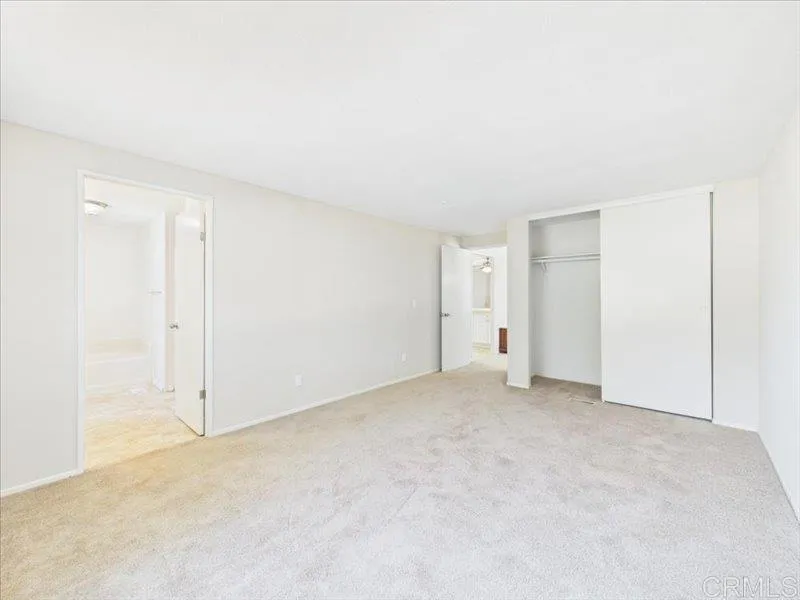 https://cdn.realtyfeed.com/cdn/127/306723006/15e0cfcef368c598c5bf167031df05b3.webp