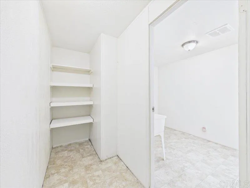 https://cdn.realtyfeed.com/cdn/127/306723006/6daf1d3d3f73a0278480e2805065f3cc.webp