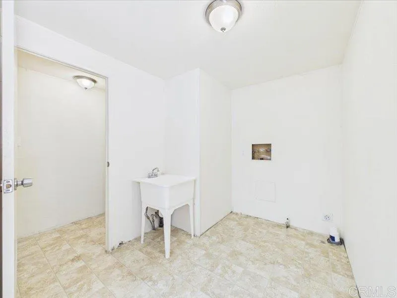 https://cdn.realtyfeed.com/cdn/127/306723006/d90dc9667311410ca0e21f3bbee8846f.webp