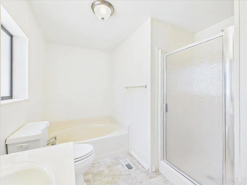 https://cdn.realtyfeed.com/cdn/127/306723006/f69b89bd001c5b5c05f1f4c0fa9d7908.webp