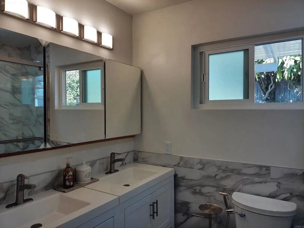 https://cdn.realtyfeed.com/cdn/127/306723015/2dcf9dfb80e10d2ce3cc5468ec63bff9.webp