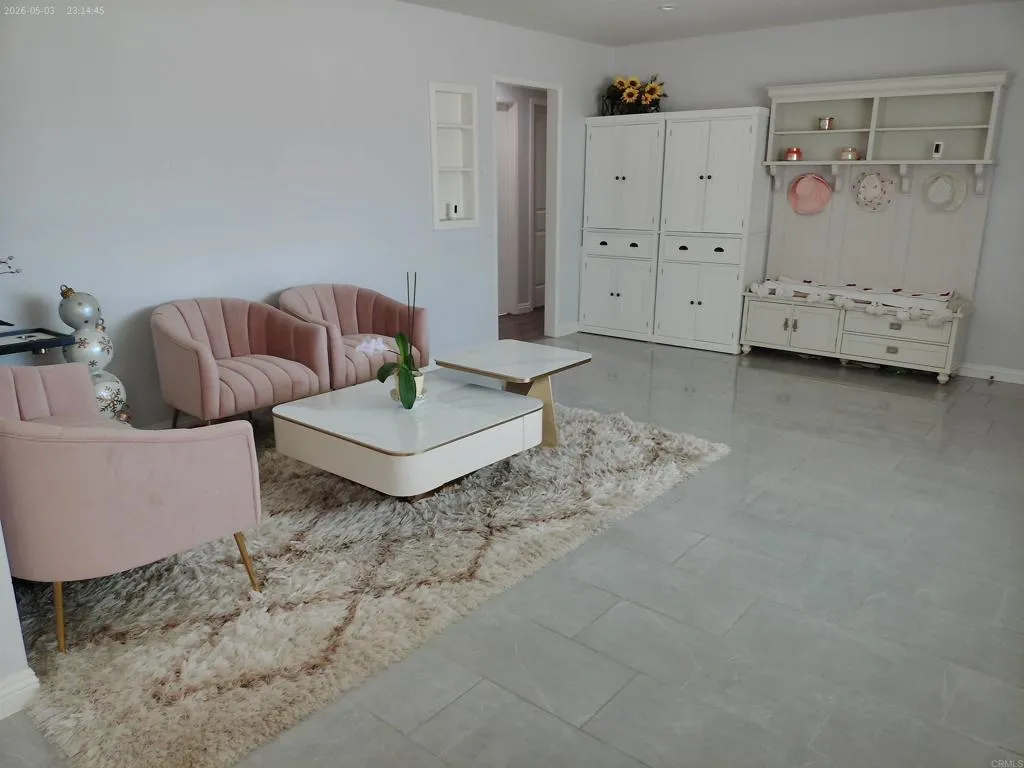 https://cdn.realtyfeed.com/cdn/127/306723015/ccfa9cfe36cf4f97af51972a757ff972.webp