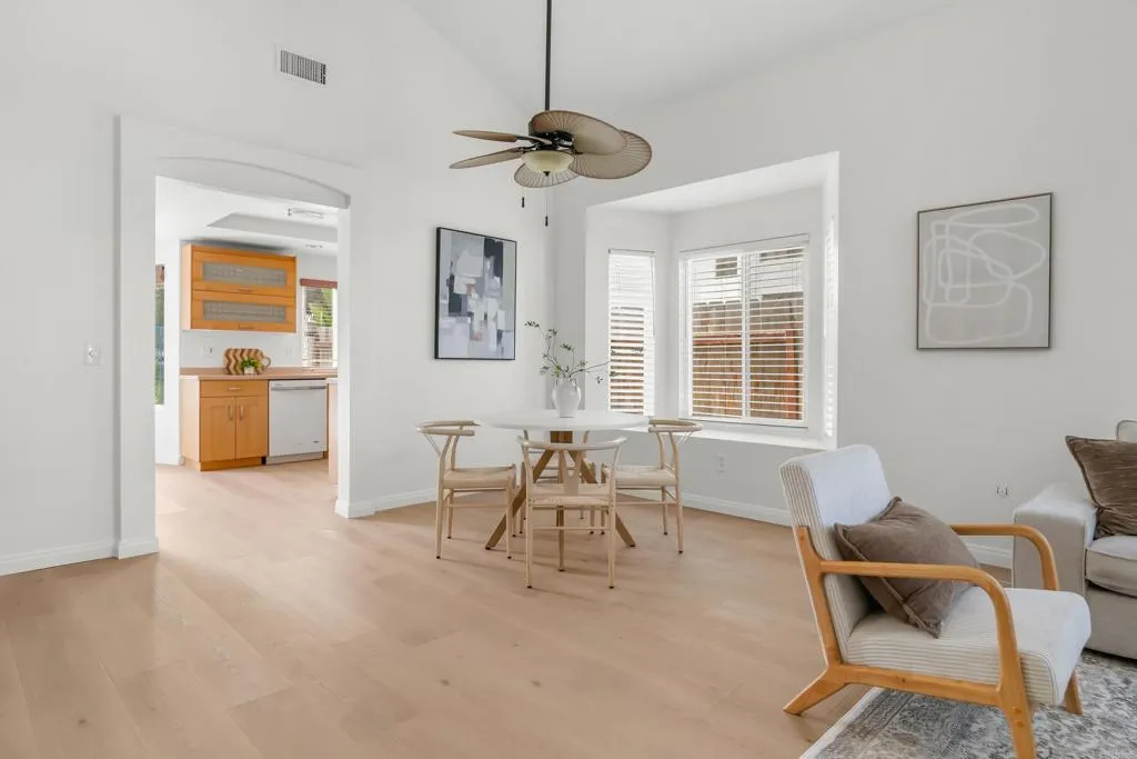 https://cdn.realtyfeed.com/cdn/127/306723111/33c300731f1aa5709b25fda4f9263539.webp
