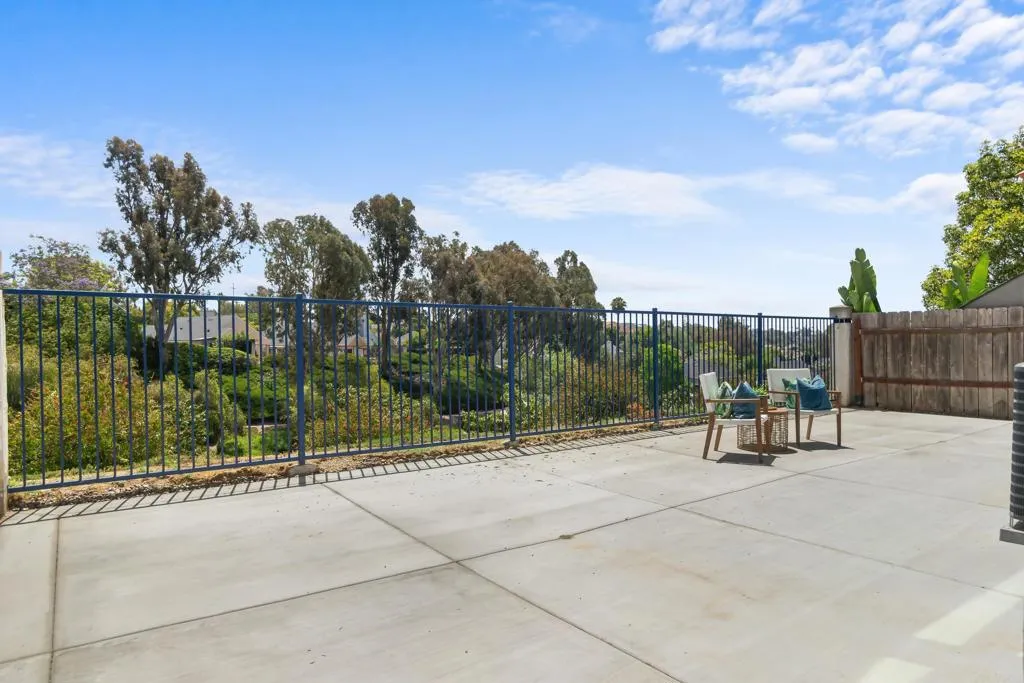 https://cdn.realtyfeed.com/cdn/127/306723111/832a1b2deb35360c494eba12a6857892.webp