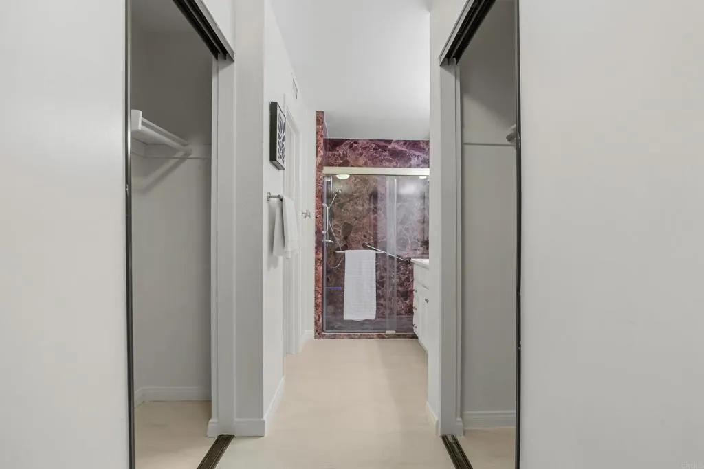 https://cdn.realtyfeed.com/cdn/127/306723111/e82120b07917a2759b99f281ae6e2b63.webp