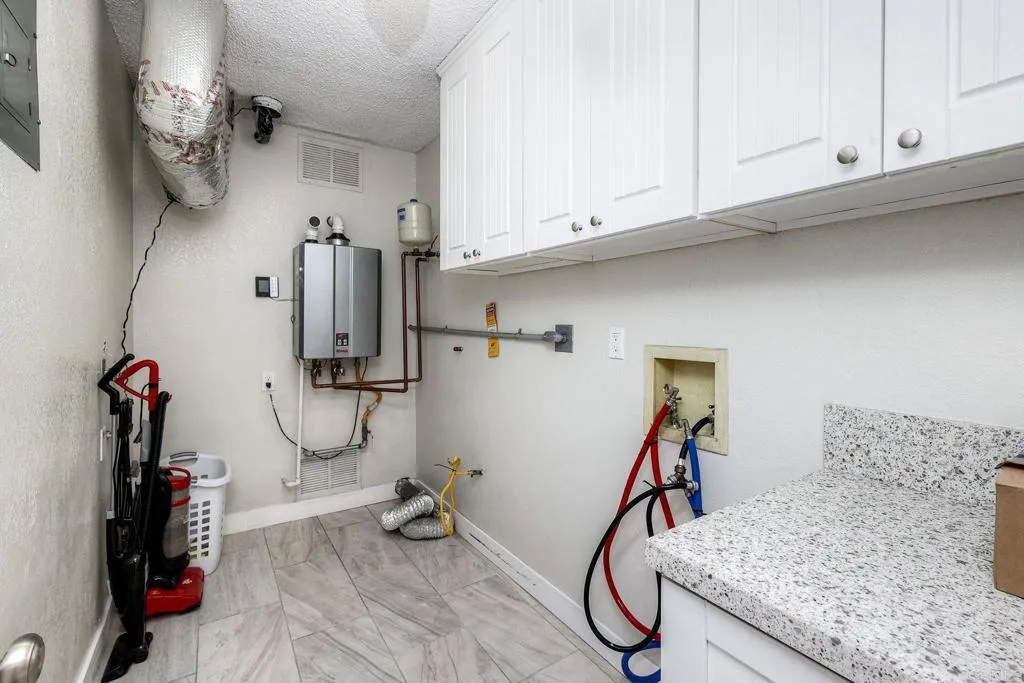 https://cdn.realtyfeed.com/cdn/127/306723113/a6c83329049cfdd428c6e1ccfc2323b7.webp