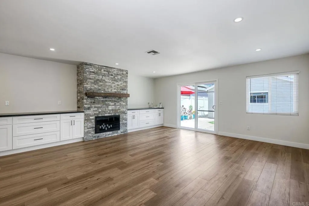 https://cdn.realtyfeed.com/cdn/127/306723113/cd15b44f072e705f9b982c2ddcc6a1a4.webp