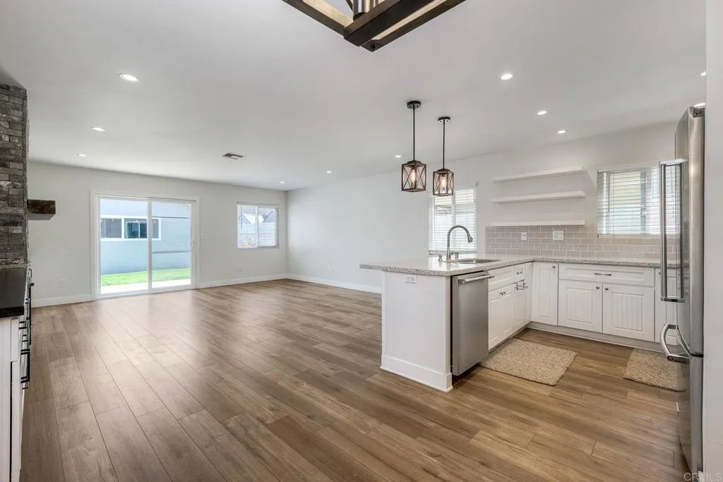 https://cdn.realtyfeed.com/cdn/127/306723113/d33ea2ac1f549492f526eb06180d3a2b.webp