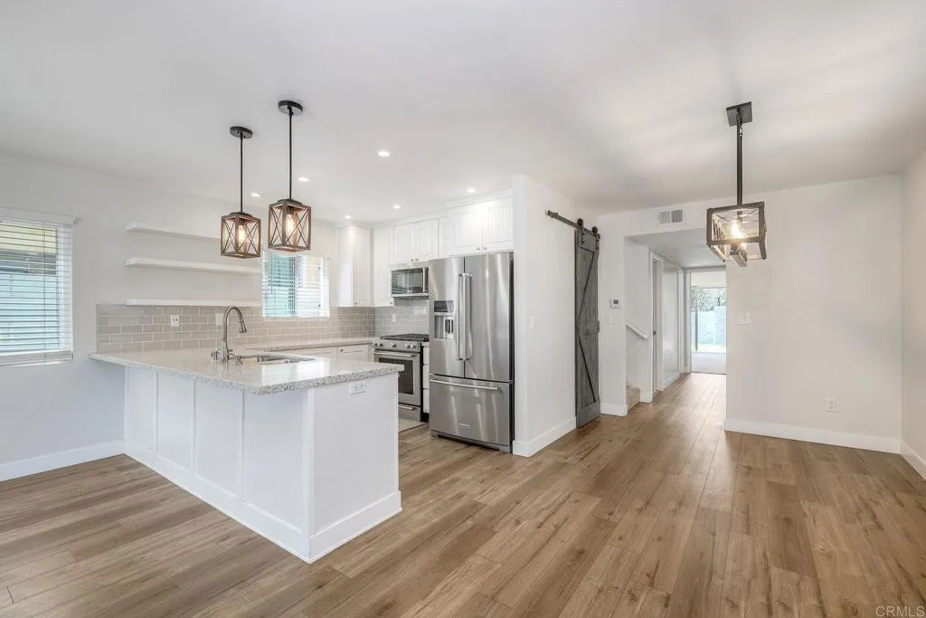 https://cdn.realtyfeed.com/cdn/127/306723113/da25eaef4ad326c39d8c03fac1b0cc0d.webp