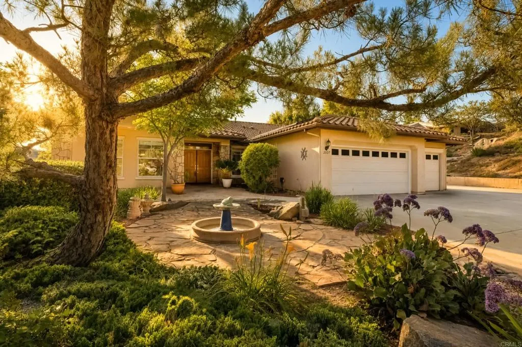 https://cdn.realtyfeed.com/cdn/127/306723126/1051f71e43ce8123dbc8b04c849726d6.webp