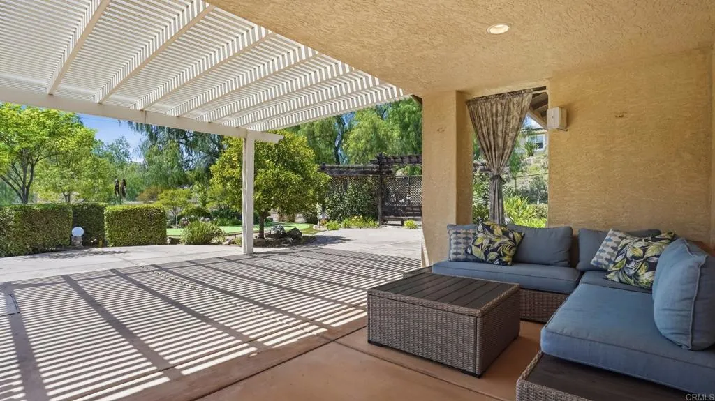https://cdn.realtyfeed.com/cdn/127/306723126/58758534004c74cecaf083c2a1456aef.webp