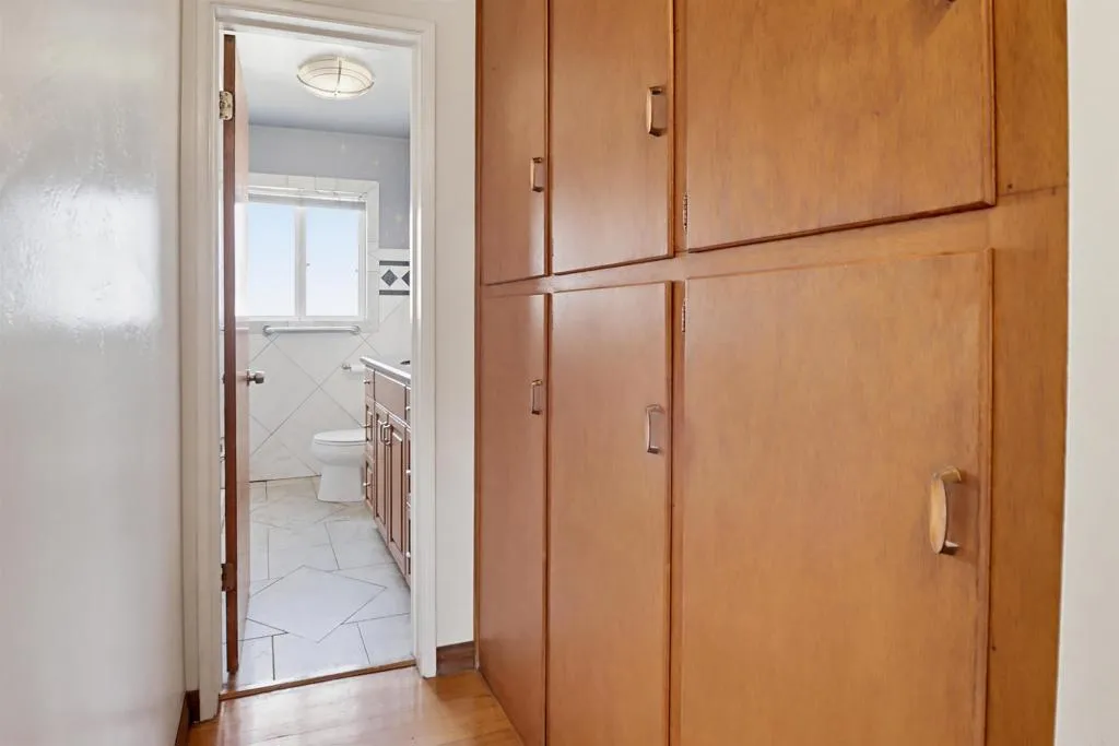 https://cdn.realtyfeed.com/cdn/127/306723136/018702f2dd7a44b580410c45dbf24510.webp