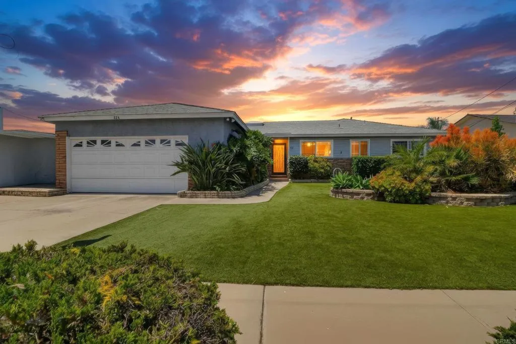 https://cdn.realtyfeed.com/cdn/127/306723136/31ea06d0ad41dea25102fca8be7cac02.webp
