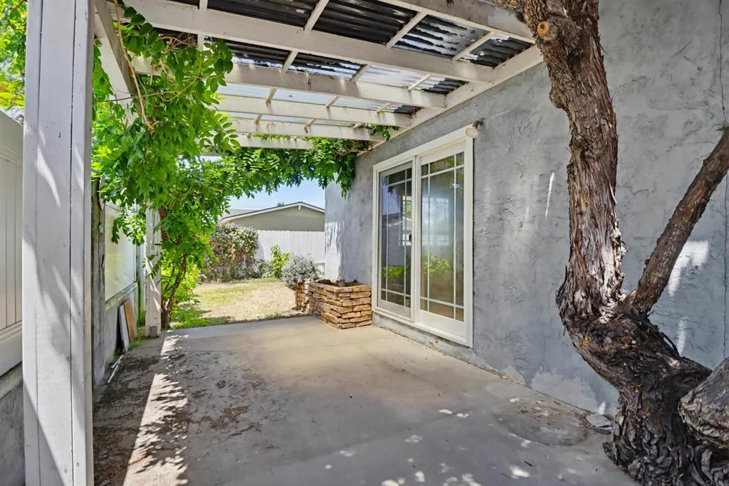 https://cdn.realtyfeed.com/cdn/127/306723136/87316897f9696a040a7257a5f2ae04cd.webp