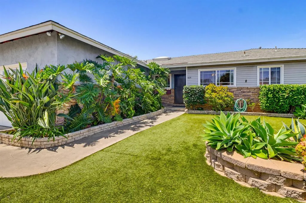 https://cdn.realtyfeed.com/cdn/127/306723136/a3b8967fc87e7b2a9f5850fc109188d6.webp