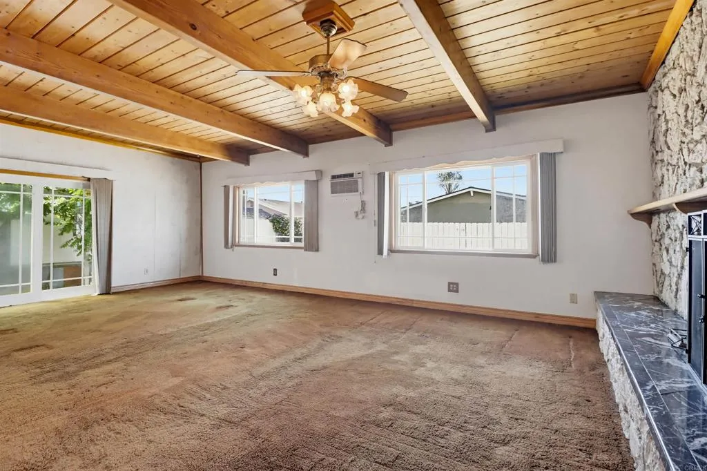 https://cdn.realtyfeed.com/cdn/127/306723136/f3f65c56ea2c22800c3a1576fd709147.webp