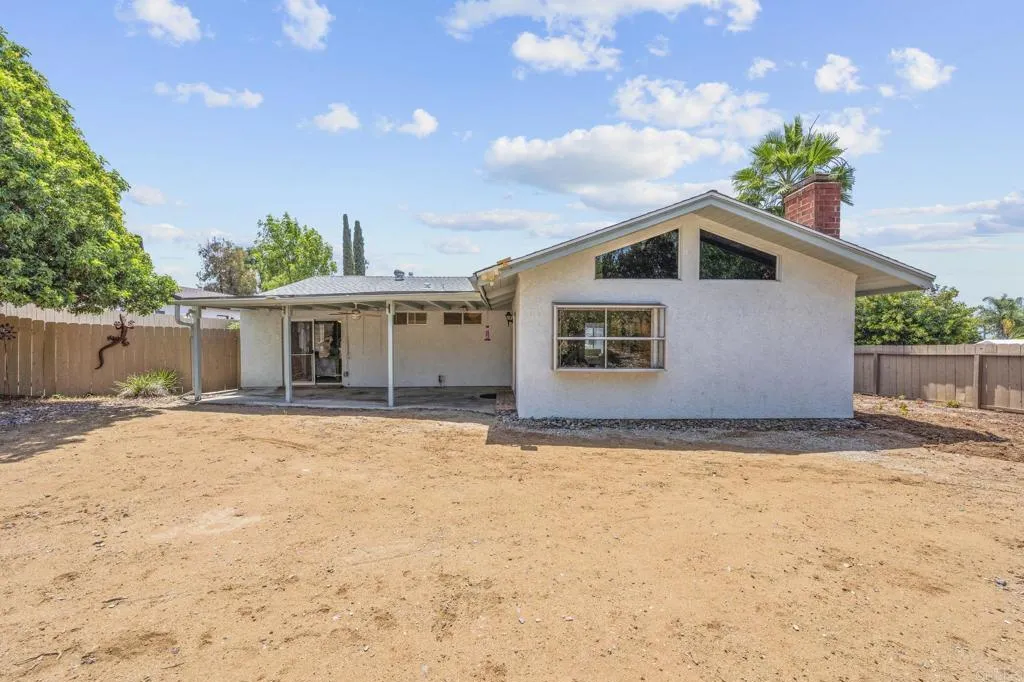 https://cdn.realtyfeed.com/cdn/127/306723156/b714393aad34ea805e7d3f945adbc239.webp
