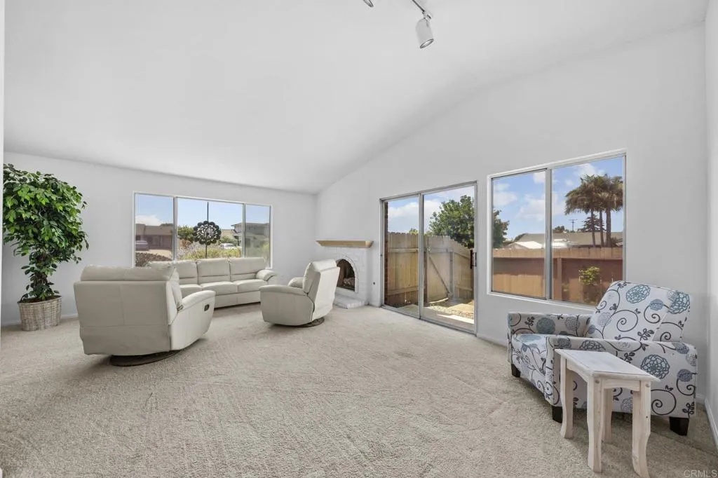 https://cdn.realtyfeed.com/cdn/127/306723156/e3a51f9941b0d15706c60b72b4ff4356.webp