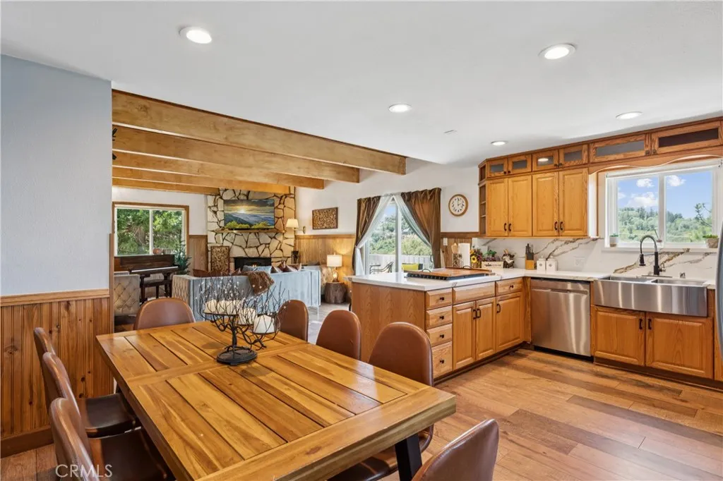 1243 Grass Valley, Lake Arrowhead, CA 92352 - Photo 4 of 24, Lake Arrowhead, CA