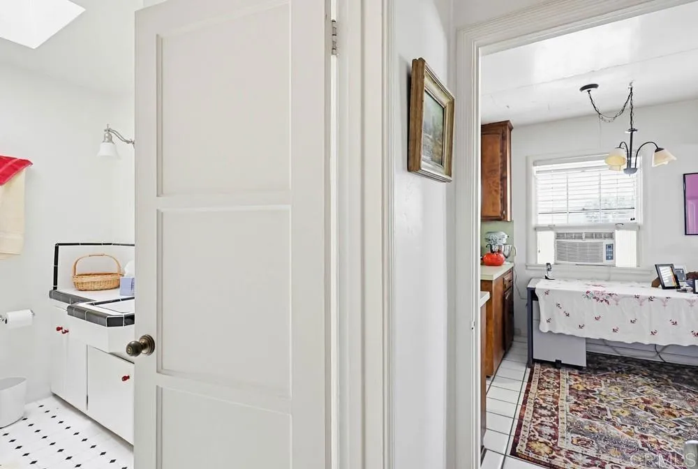 https://cdn.realtyfeed.com/cdn/127/306723165/027f24f97d94820f240d1d9d5ba7b572.webp