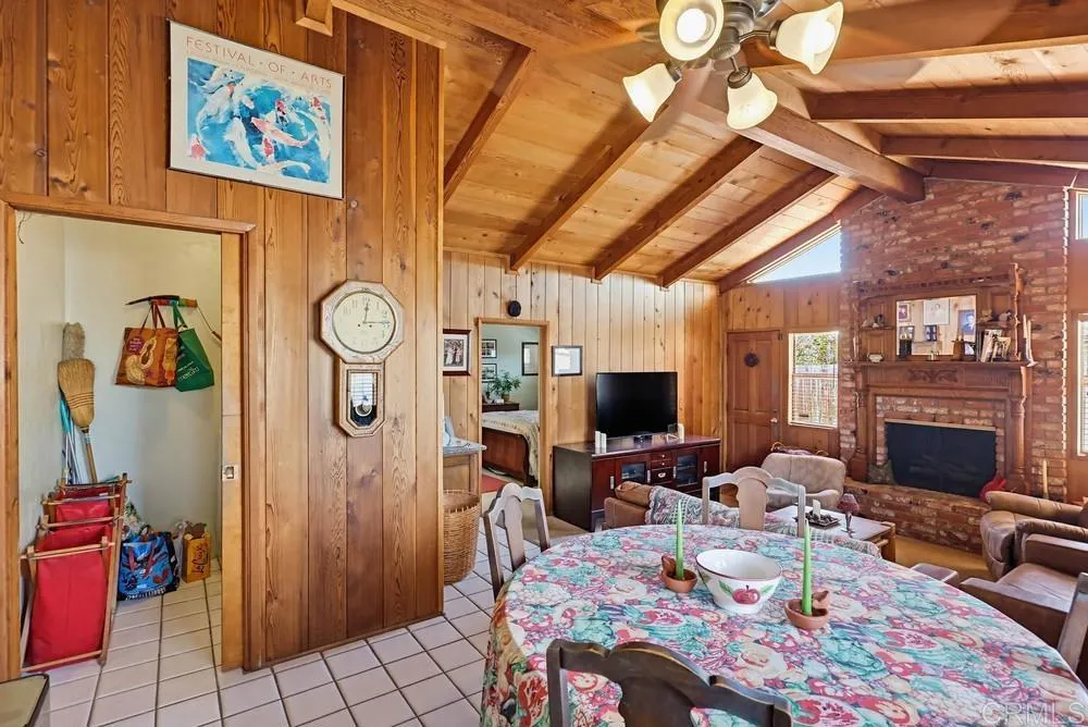 https://cdn.realtyfeed.com/cdn/127/306723165/35e93bc84534c07c10f5418eb92557e3.webp