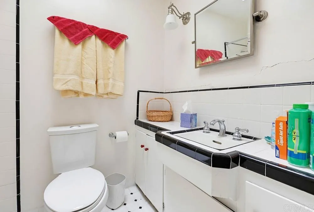 https://cdn.realtyfeed.com/cdn/127/306723165/5e70cc6a42e987c2cabd6c2391896f1a.webp
