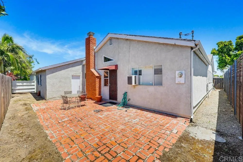 https://cdn.realtyfeed.com/cdn/127/306723165/761a2c028acedf42fe6847fd1fc9815a.webp