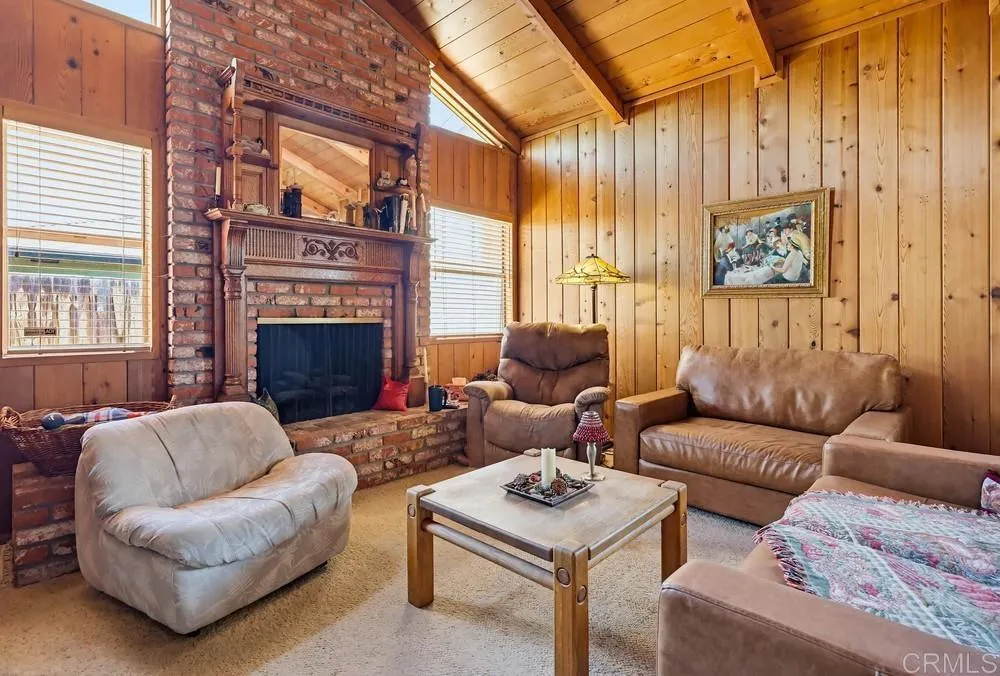 https://cdn.realtyfeed.com/cdn/127/306723165/f768d193dcb0503cb04813ccba5926e9.webp